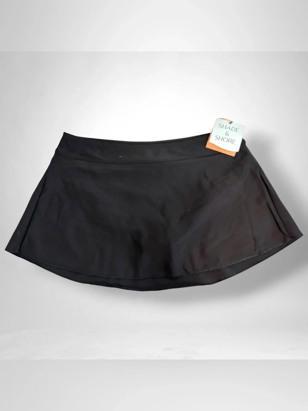 Shade and Shore Flowing Swim Skirt Black built in bikini bottom Sz M NWT
